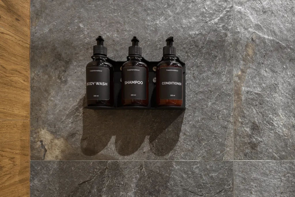 Квартира с парящей кроватью