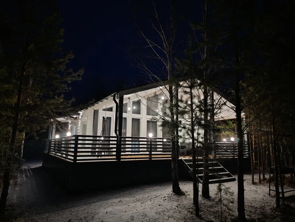 Дом с панорамными окнами