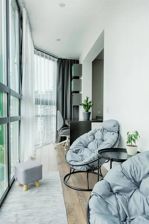 Квартира с балконом