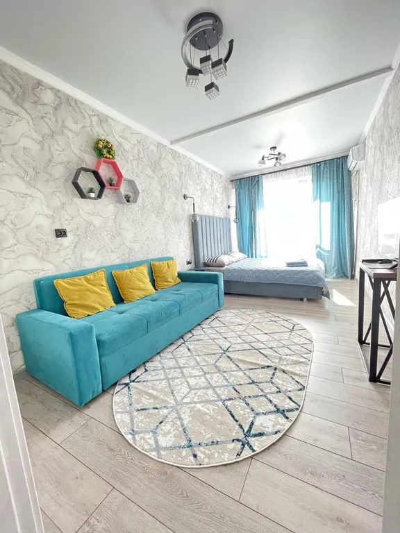 Квартира Современная однокомнатная — Алматы