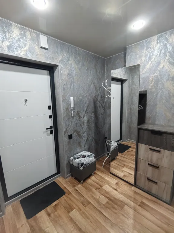 Интересная квартира с видом на город в комфортном ЖК