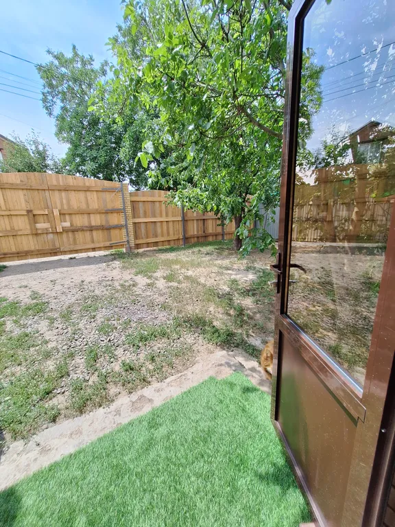 Двухэтажный кирпичный дом с уютом и атмосферой