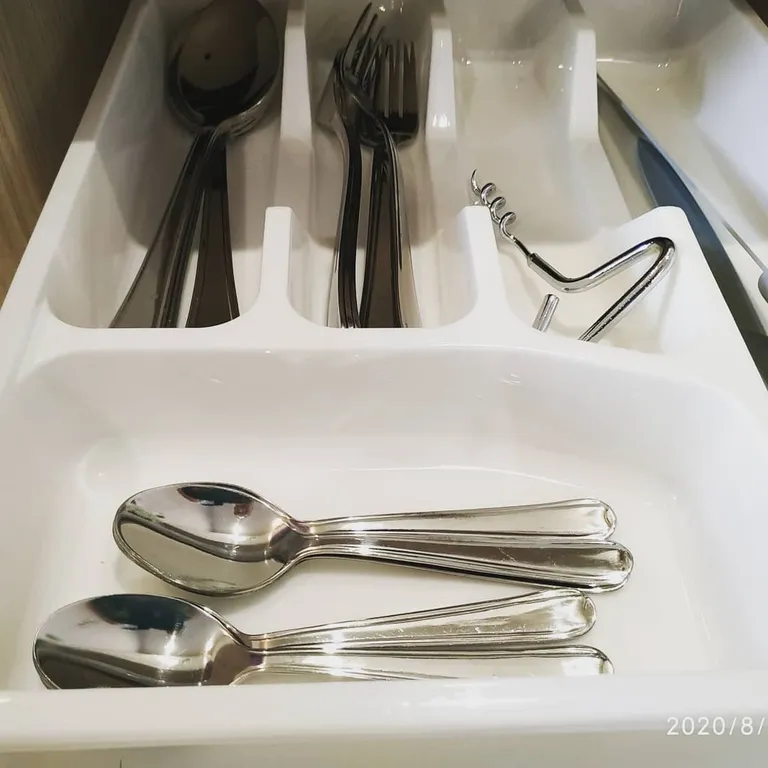 Студия в фиолетовых тонах