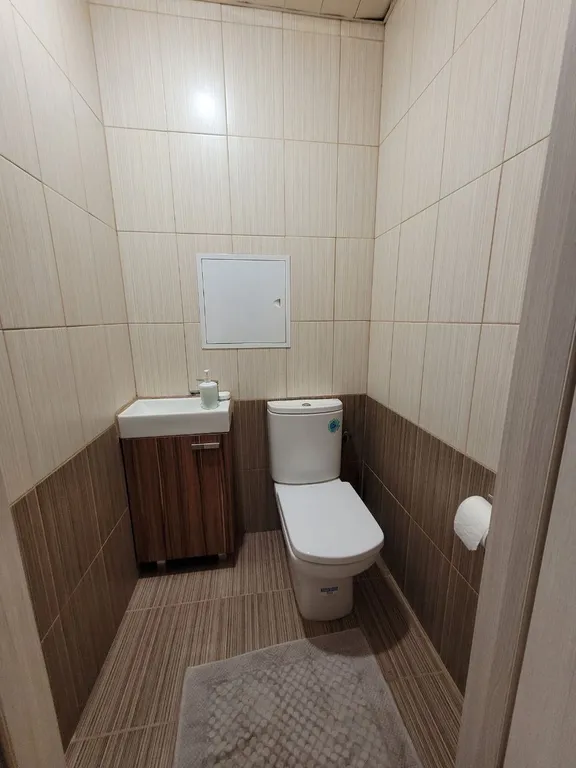 Большая трешка рядом с крокус экспо