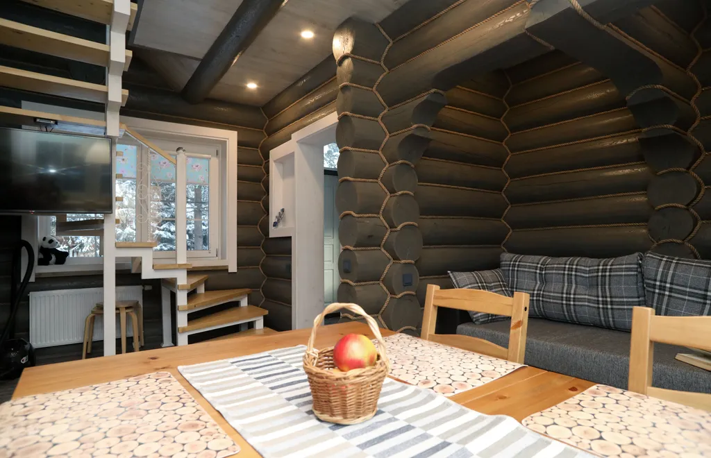 Бревенчатый коттедж