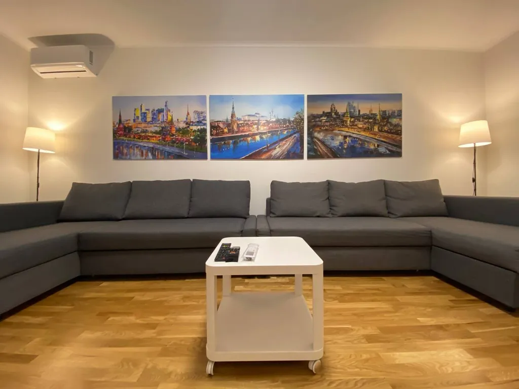 Квартира 3-комнатная Квартира — Москва