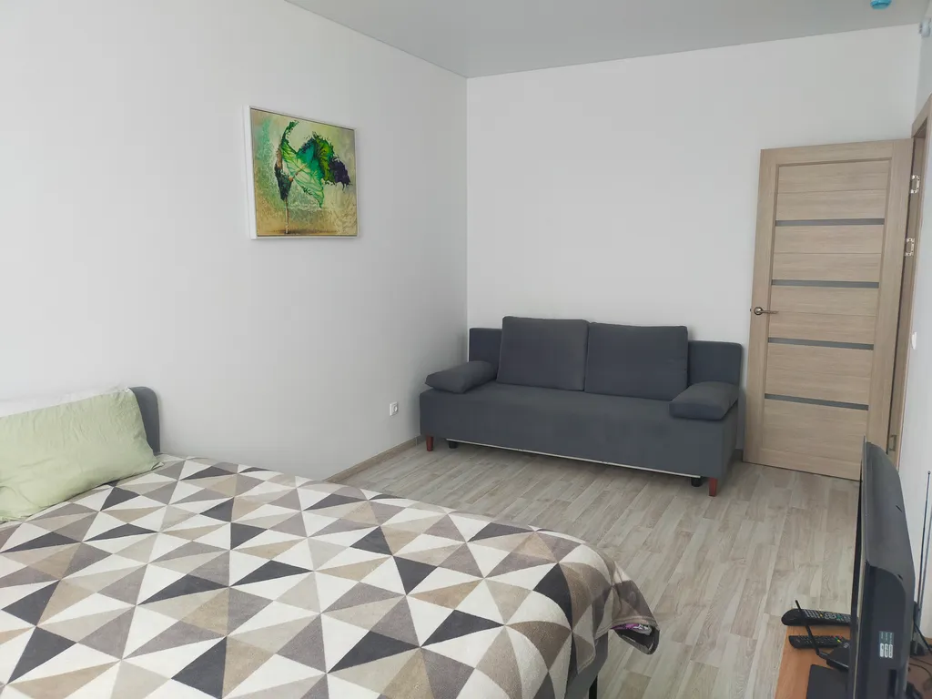 Однокомнатная уютная квартира — аренда посуточно в Екатеринбург