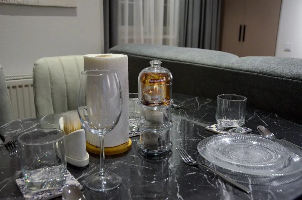 M6 Стильная и светлая квартира в пару минутах от аэропорта в центре