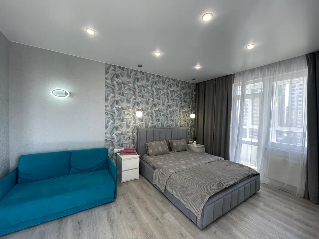 Уютная квартира новострой в ЖК Жигулина роща — аренда посуточно в Симферополь