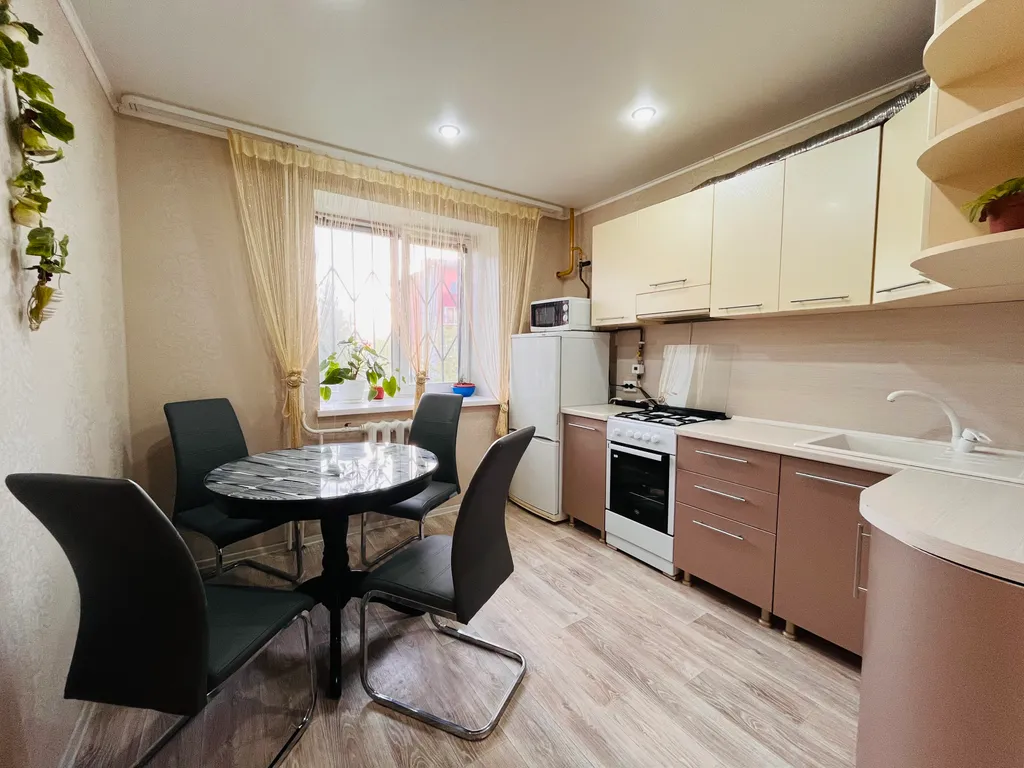 Квартира в тихом месте, в ударении от проезжей части