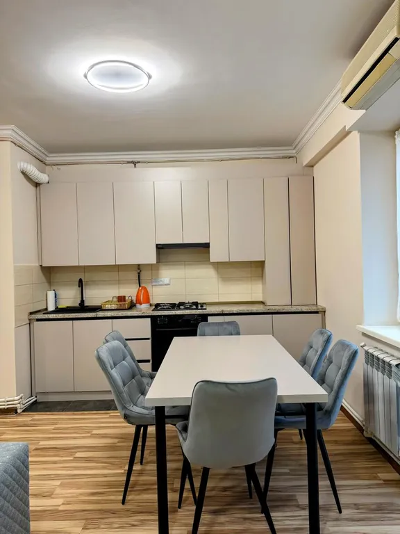 Уютная квартира в самом центре города — аренда посуточно в Ереван