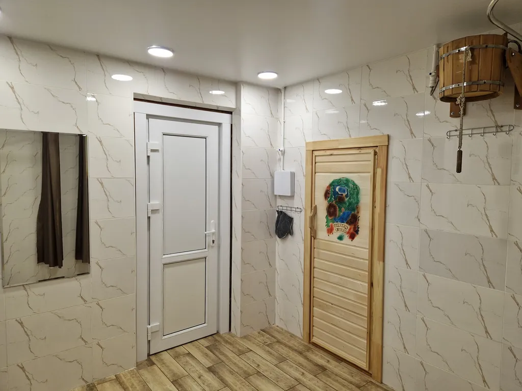 Двухэтажный дом с баней, 6 спальных мест