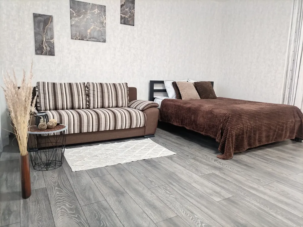 Просторная квартира студия напротив Тринити