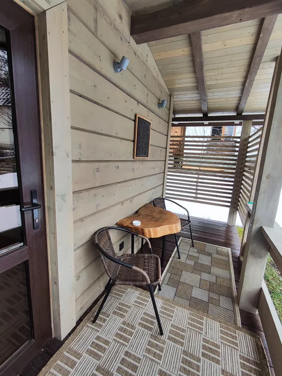 Дом-студия в стиле шале в центре