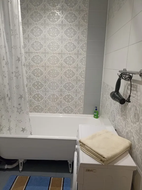 Отличная квартира с хорошим ремонтом и кондиционером.