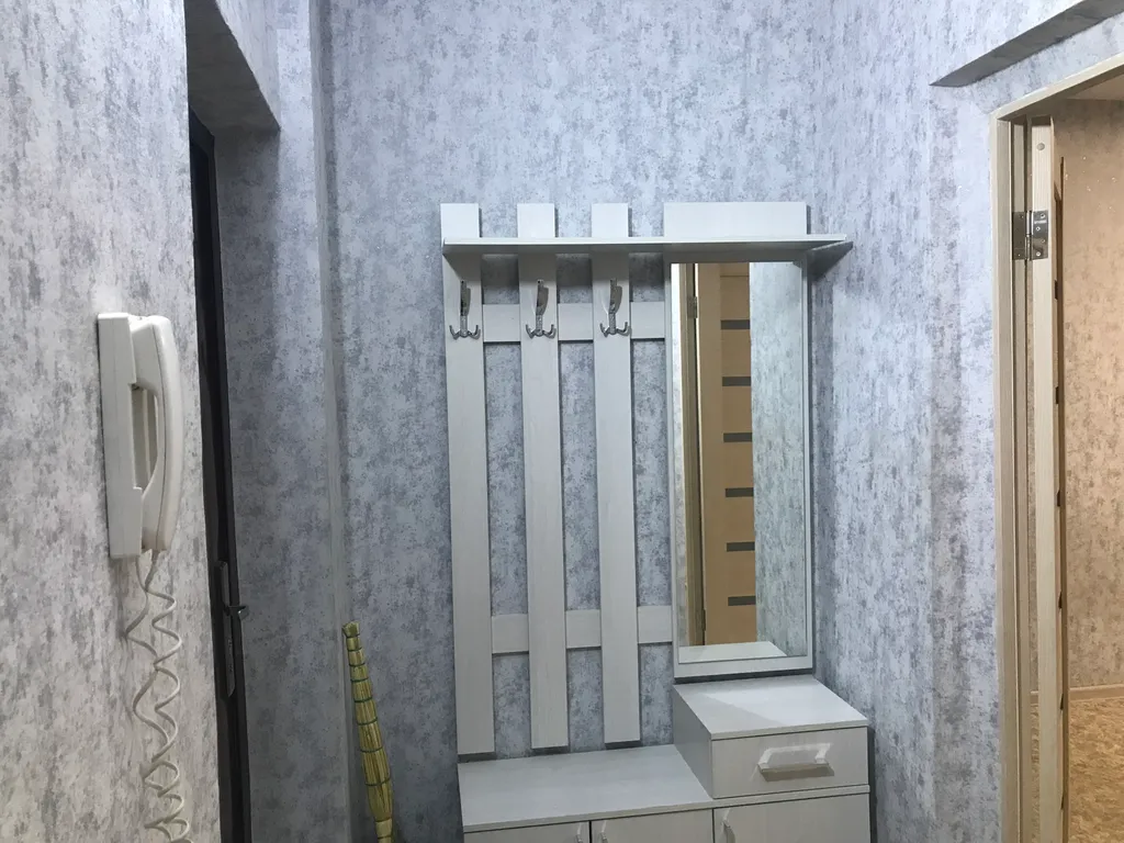 Квартира 2-комнатная Квартира — Элиста