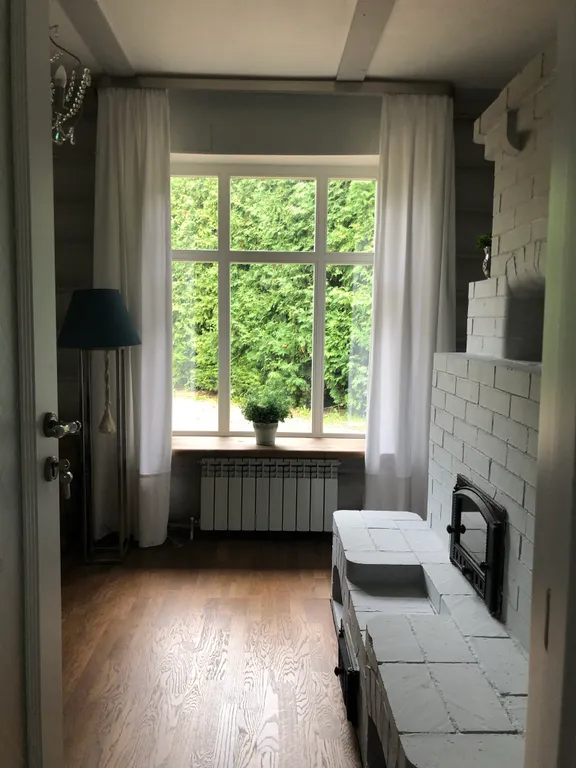 Wooden house Iconic Garden