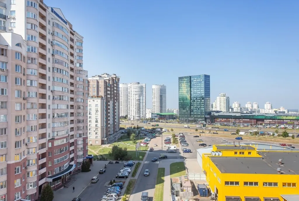 Квартира Полноценная, комфортная квартира с двумя раздельными комнатами — Минск
