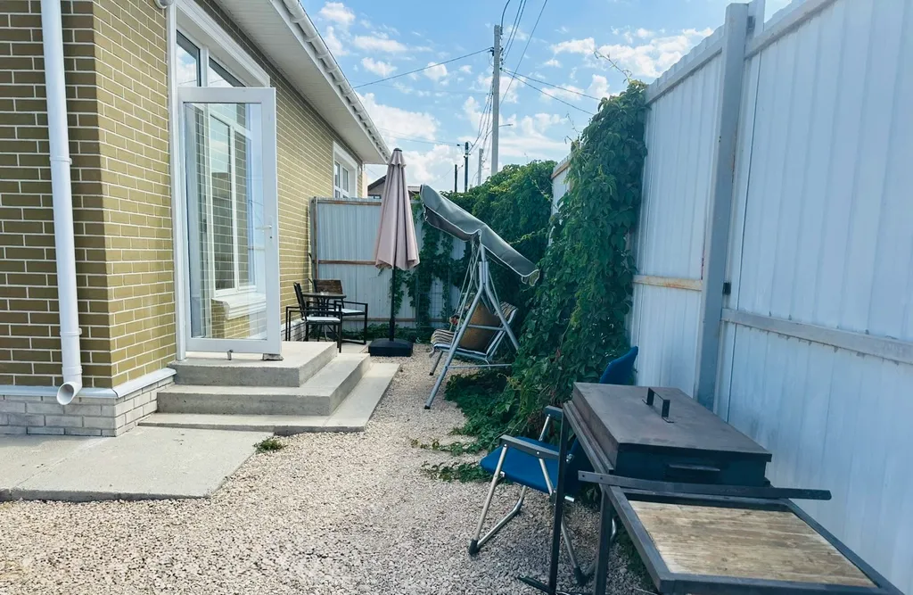 Коттедж Коттедж Студия с отдельной зоной барбекю, в 5 минутах до моря, парковкой автомобиля — Севастополь