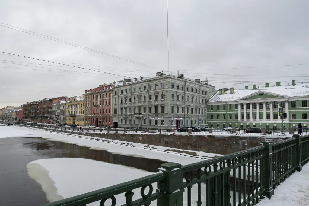 Квартира Квартира Апартамент с видом на Фонтанку и парковкой во дворе — Санкт-Петербург