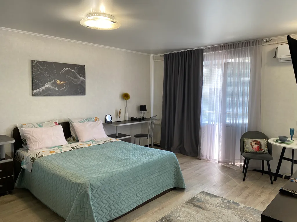 Уютная квартира-студия в центре Жилгородка