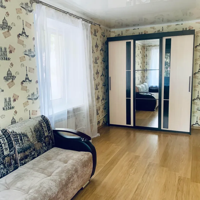 Однокомнатная возле набережной