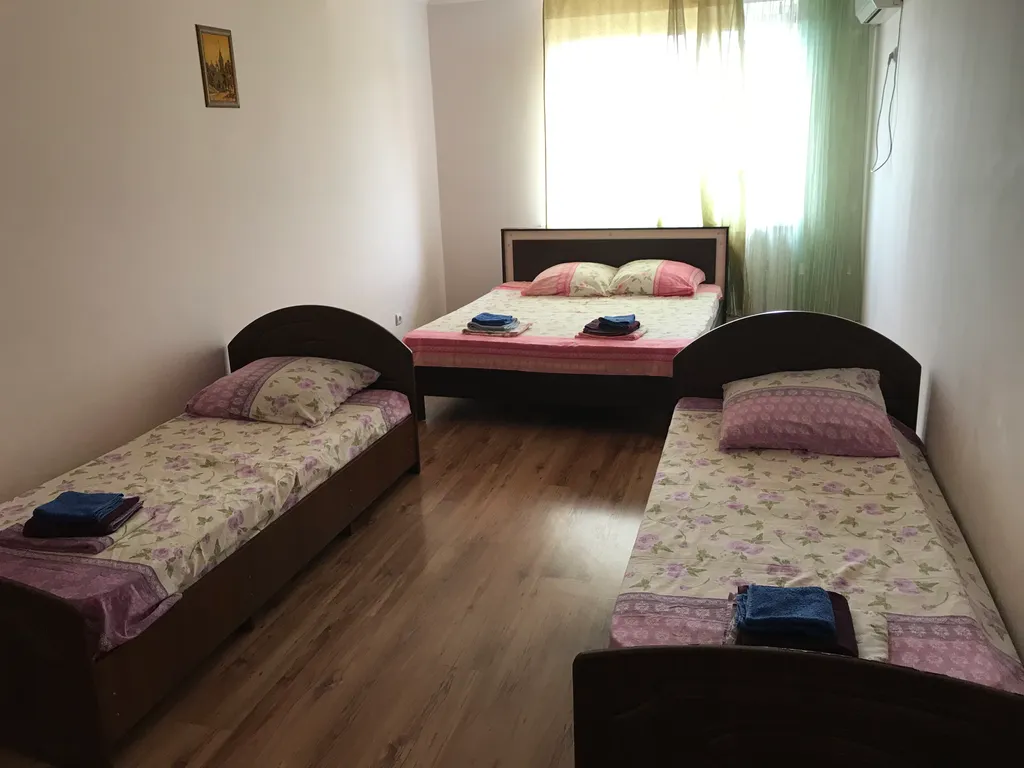 Квартира на набережной — аренда посуточно в Ейск