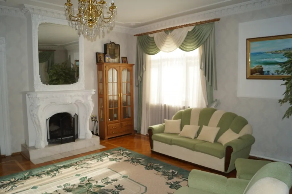 Коттедж 5-комнатный Дом — аренда посуточно в Севастополь