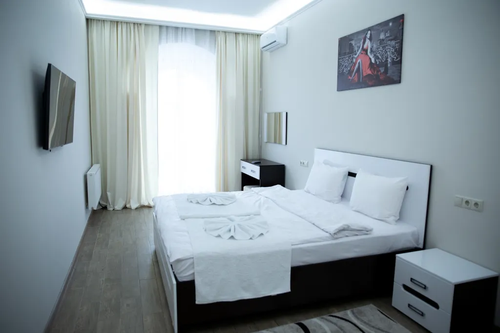 Полулюкс с балконом