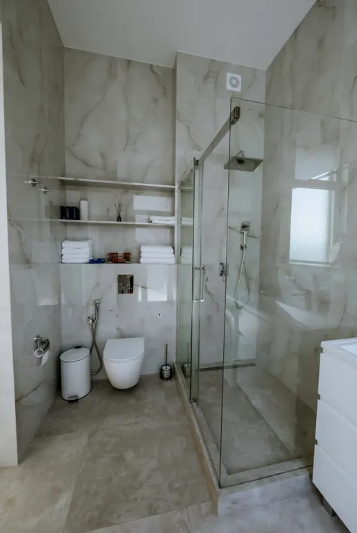 Коттедж с теплым бассейном