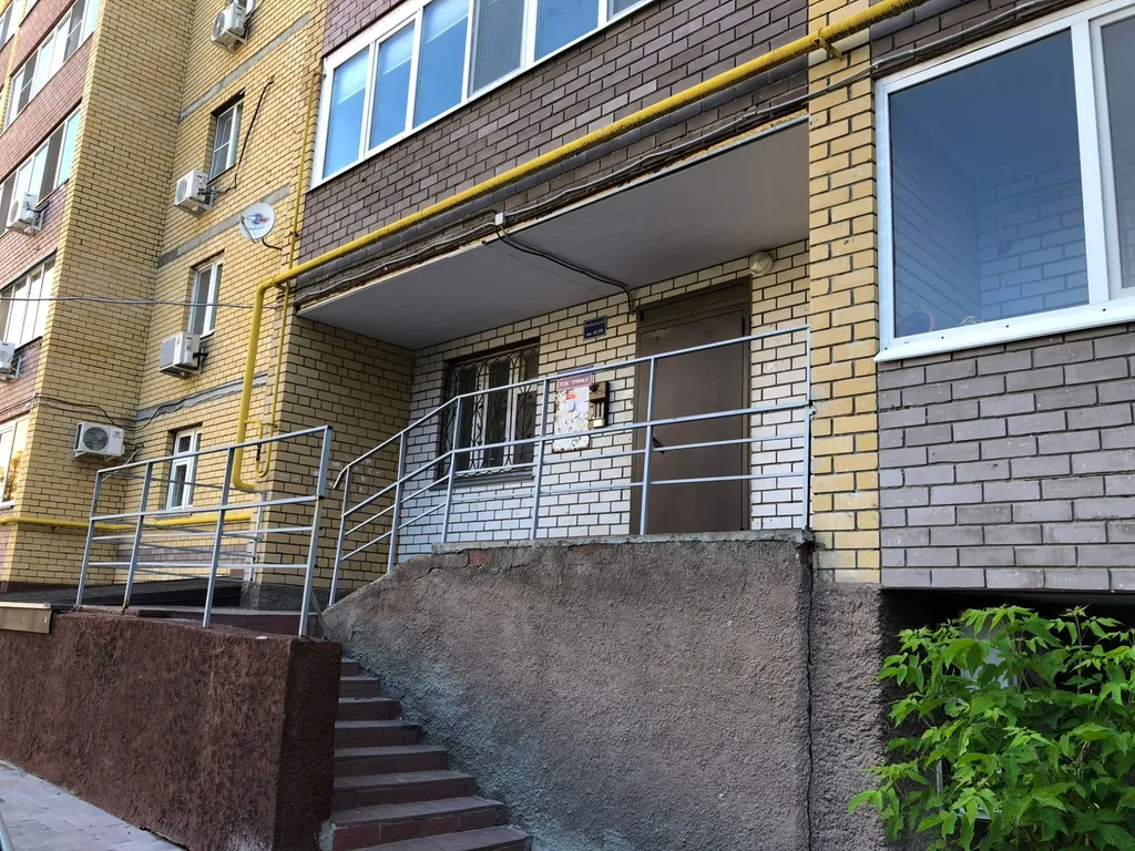 Квартира Двухкомнатная квартира рядом со станцией метро и ТЦ — Казань