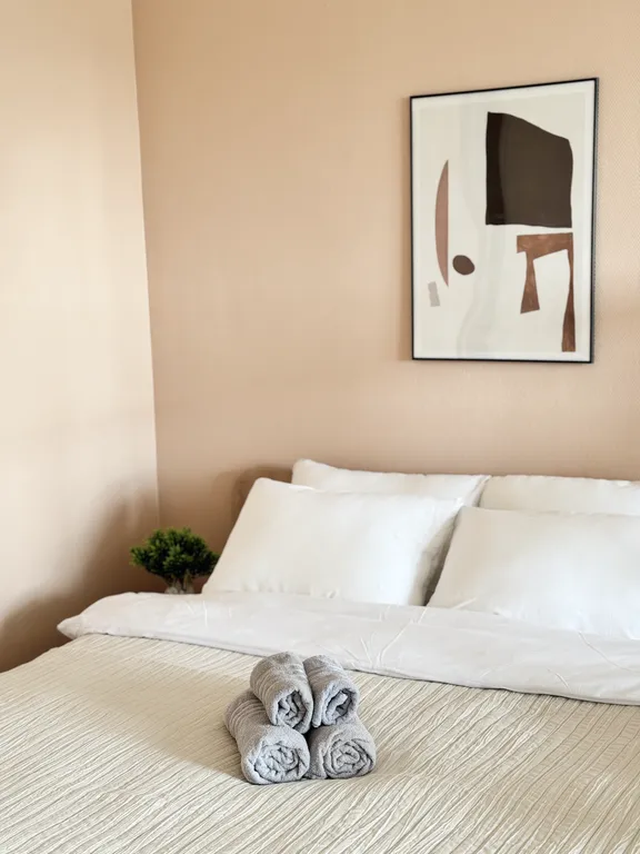 Квартира Светлая квартира с новым ремонтом и кондиционером в центре у метро — Москва