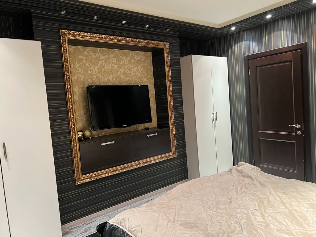 Квартира 3-х комнатная с джакузи, курить запрещено