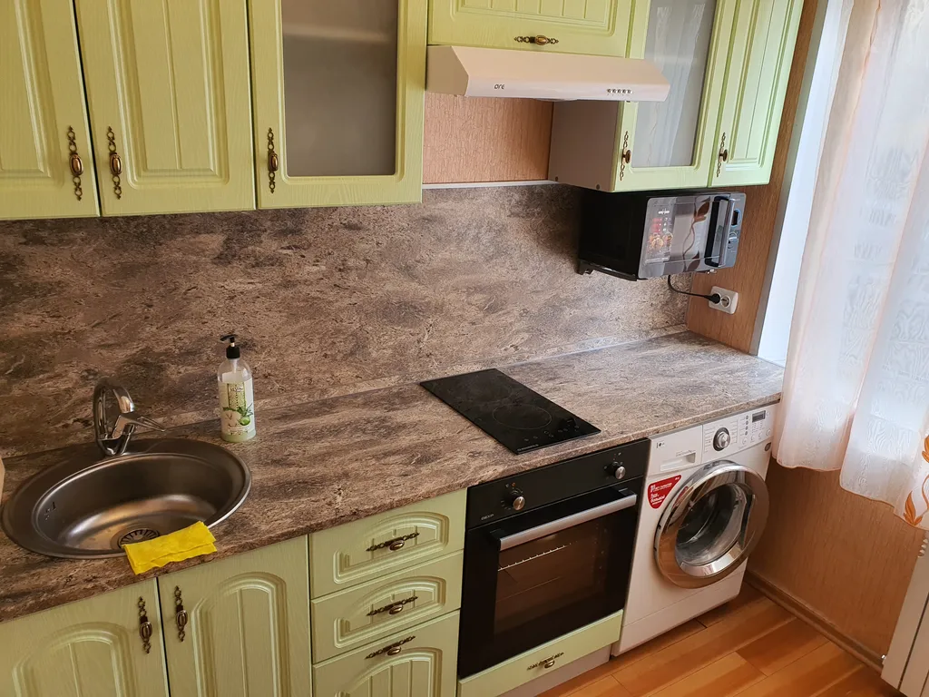 Квартира на Толстого 1 1ком 3 этаж