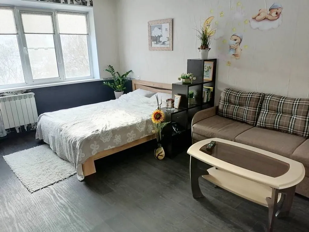 Квартира Квартира с видом на Тихвинский монастырь — Тихвин