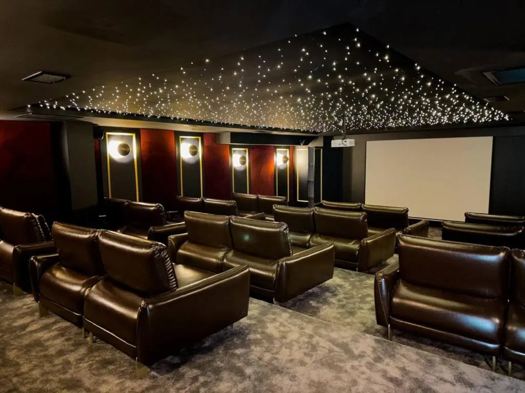 Excellence апартаменты рядом с морем