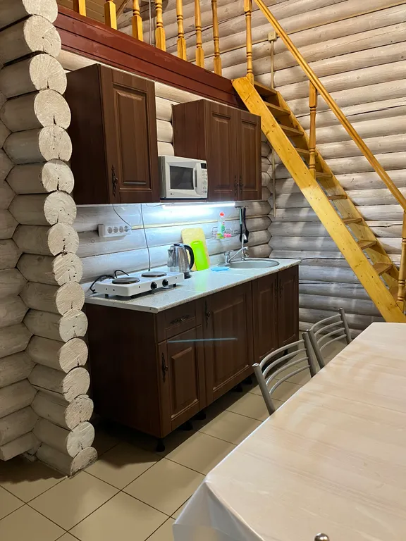 Коттедж Гостевой дом у озера в сосновом бору — Половина