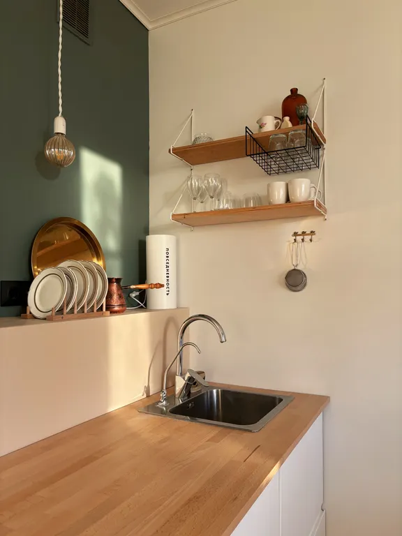 Атмосферная квартира с уникальным дизайном и проектором для фильмов