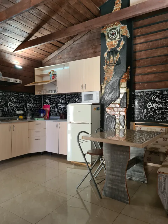 Квартира Апартаменты 2х комнатные на мансарде — Анапа