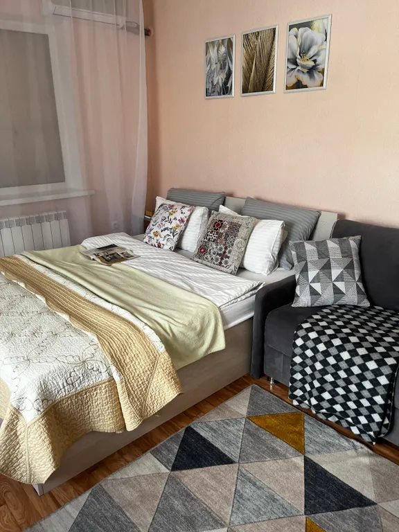 Квартира Апартаменты возле хурула Золотой обители Будды Шакьямуни — Элиста