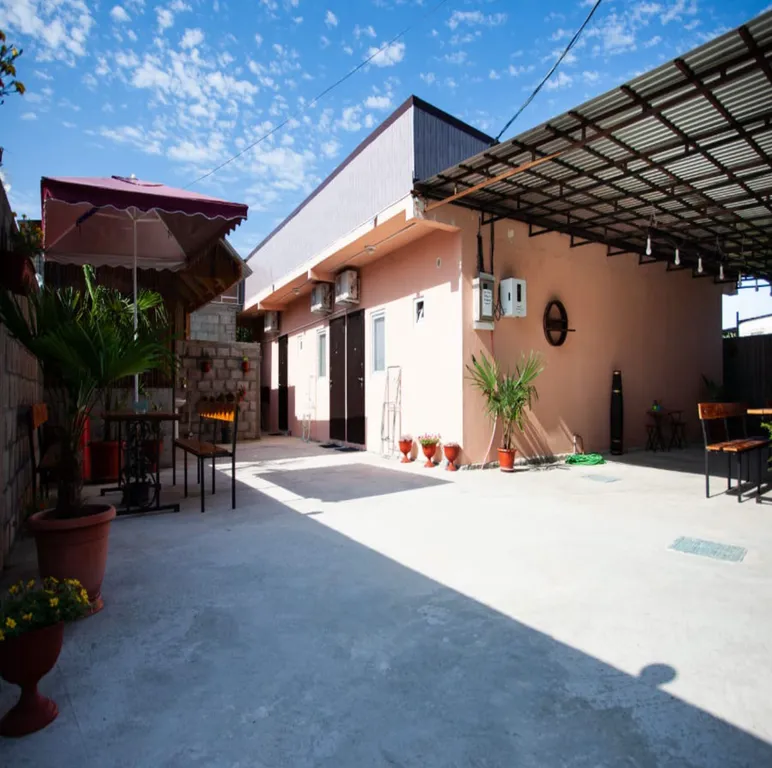 Гостевой дом на Лакоба