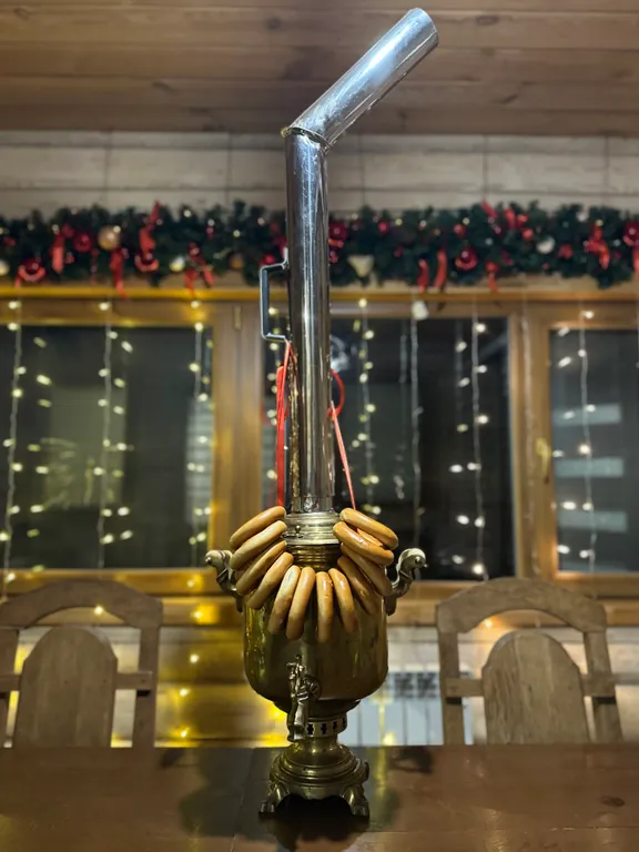 Уютный дом в лесу