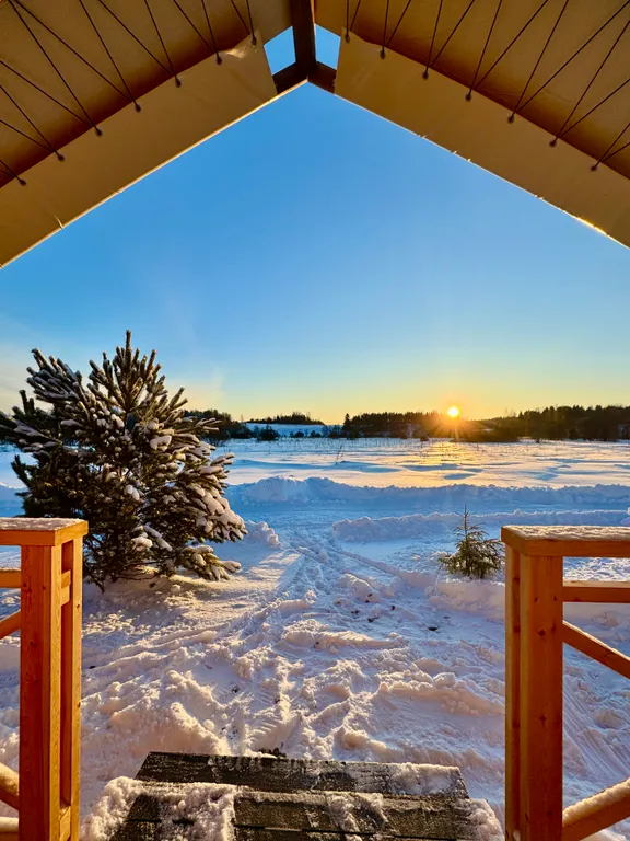 Домик-шатер