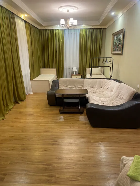 Два этажа с отдельным входом в уютном доме в ущелье рядом с озером