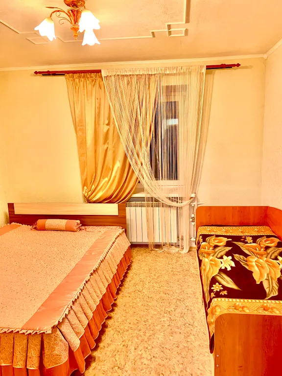 Двухкомнатная квартира у Надежды, рядом с вокзалом