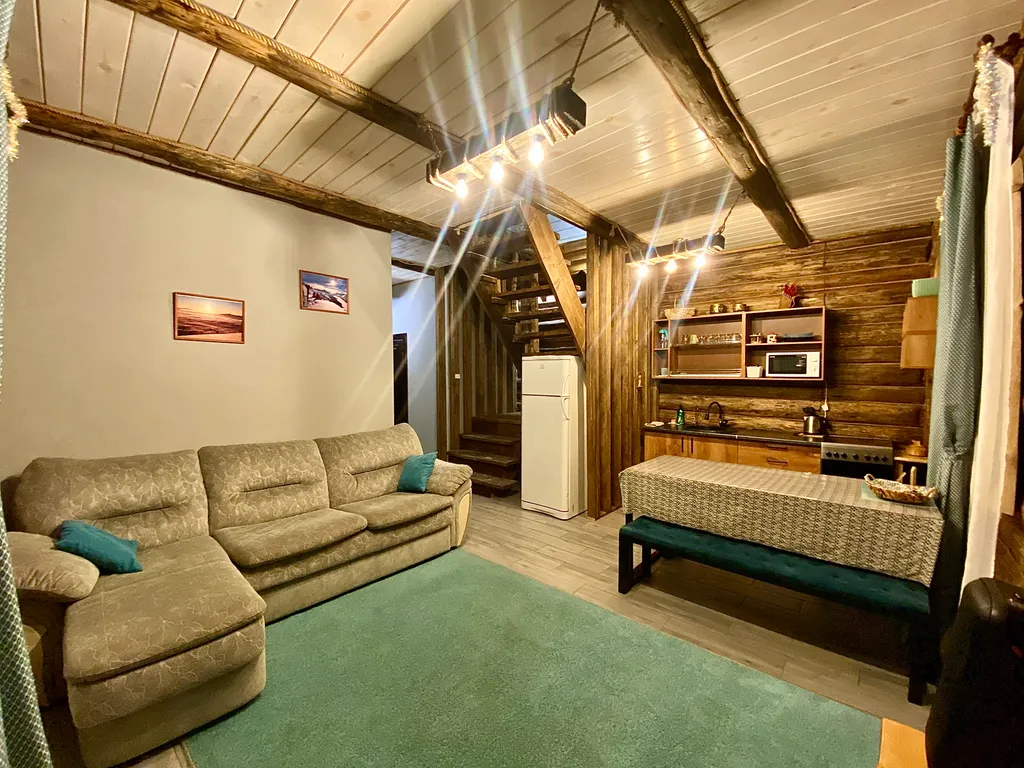 Коттедж Избушка Guesthouse маленькая — аренда посуточно в Шерегеш