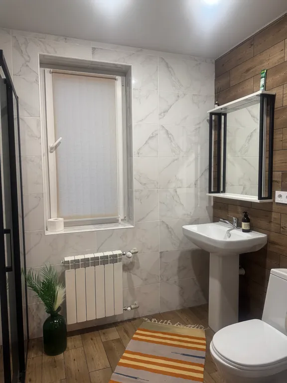 Комфортный дом в черте города КрасноярскНовый год цена за 6 гостей