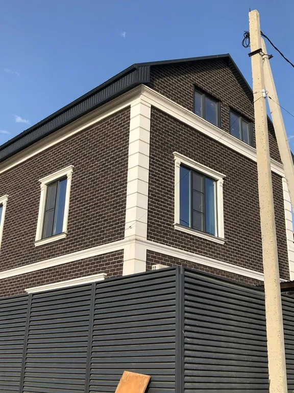 Дом на берегу моря