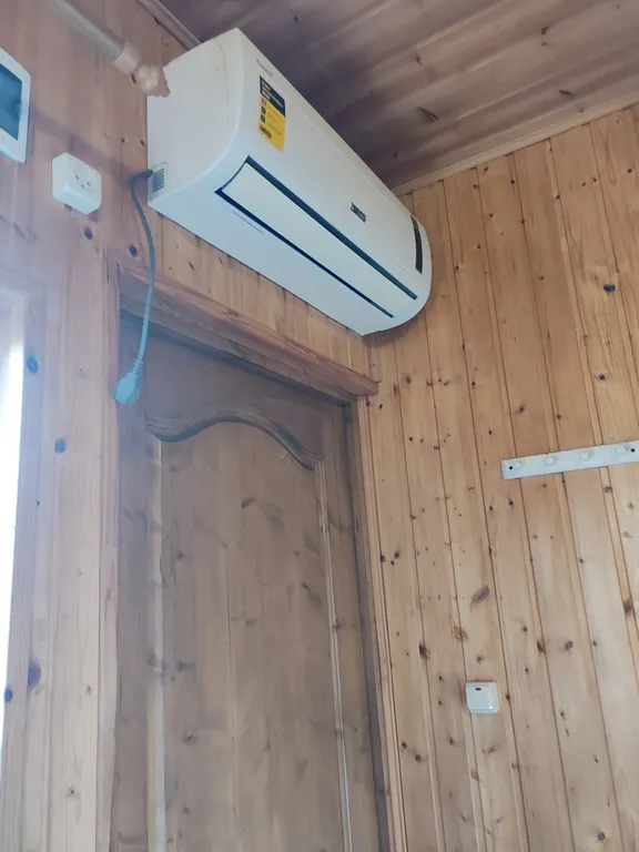 Коттедж Уютный дом в 300 метрах от моря для большой семьи или компании друзей — Нижняя Хобза