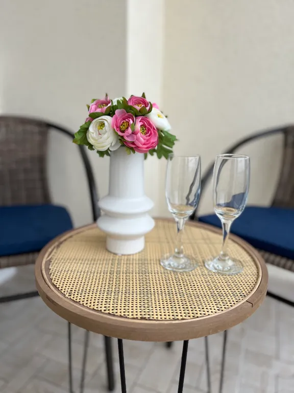 Квартира Квартира Невероятно уютная новая студия с красивым видом на реку и город — Волгоград